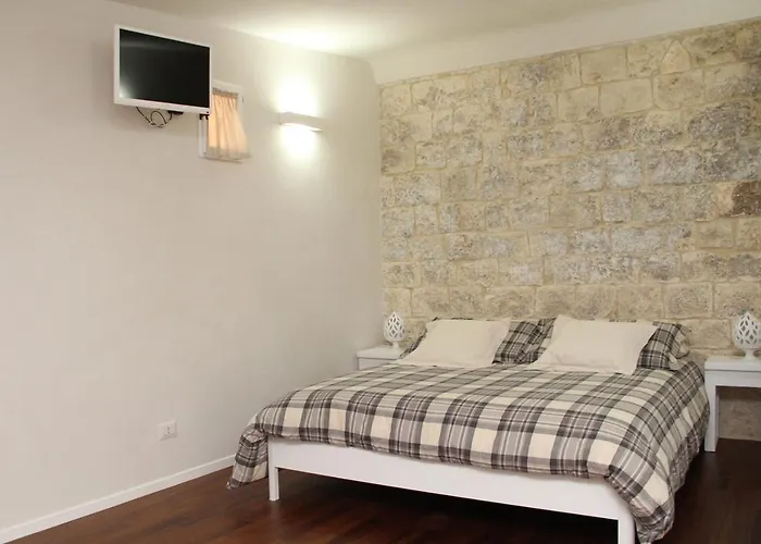 Corte Del Conte * Κονβερσάνο